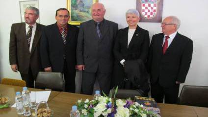 Odluka Vlade RH o osnivanju Nacionalnog vije&aelig;a za umirovljenike i starije osobe