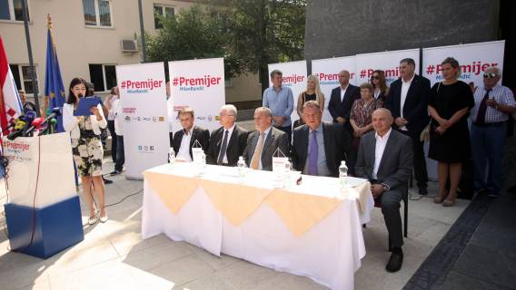 U Kninu predstavljen program koalicije - Bandića za premijera