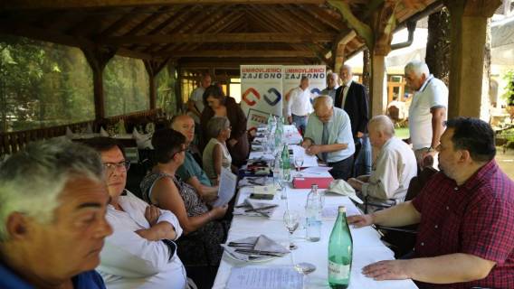Umirovljenici zajedno &ndash; Politička platforma na Team buildingu